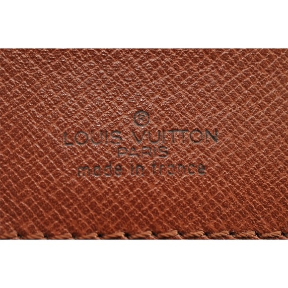Louis Vuitton Handbag - Picture 11 of 12